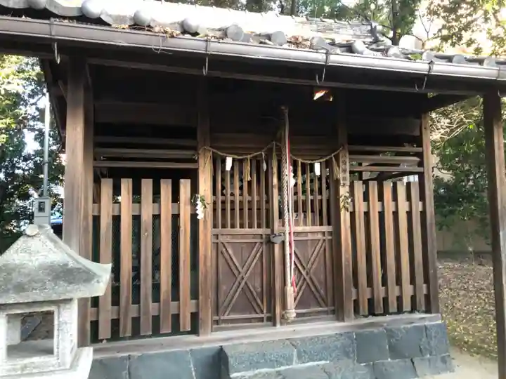 伊勢田神社の末社・摂社