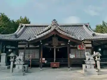 美波多神社の{uncategorized: "未分類", other: "その他", undefined: "問題あり", building: "その他建物", grave: "お墓", sacred_gate: "鳥居", guardian: "狛犬", statue: "像", buddha: "仏像", history: "歴史", nature: "自然", garden: "庭園", animal: "動物", pagoda: "塔", temizu: "手水舎", mountain_gate: "山門・神門", sanctuary: "本殿・本堂", subordinate: "末社・摂社", art: "芸術", scenery: "景色", jizo: "地蔵", ema: "絵馬", goshuin: "御朱印", omikuji: "おみくじ", items: "授与品その他", amulet: "お守り", goshuincho: "御朱印帳", eats: "食事", festival: "お祭り", votive_dance: "神楽", shichigosan: "七五三参", wedding: "結婚式", experience: "体験その他", initially: "初詣", around: "周辺", anti_infection: "感染症対策"}