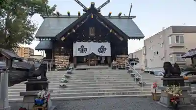 札幌諏訪神社の本殿・本堂