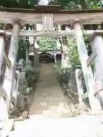 湯澤神社の鳥居