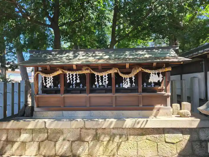 本土神社の末社・摂社