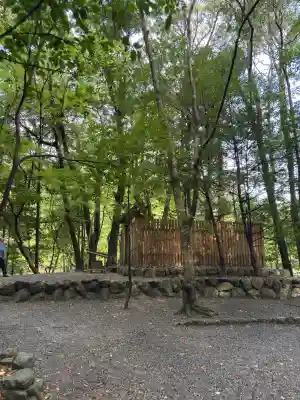 伊勢神宮内宮（皇大神宮）の{uncategorized: "未分類", other: "その他", undefined: "問題あり", building: "その他建物", grave: "お墓", sacred_gate: "鳥居", guardian: "狛犬", statue: "像", buddha: "仏像", history: "歴史", nature: "自然", garden: "庭園", animal: "動物", pagoda: "塔", temizu: "手水舎", mountain_gate: "山門・神門", sanctuary: "本殿・本堂", subordinate: "末社・摂社", art: "芸術", scenery: "景色", jizo: "地蔵", ema: "絵馬", goshuin: "御朱印", omikuji: "おみくじ", items: "授与品その他", amulet: "お守り", goshuincho: "御朱印帳", eats: "食事", festival: "お祭り", votive_dance: "神楽", shichigosan: "七五三参", wedding: "結婚式", experience: "体験その他", initially: "初詣", around: "周辺", anti_infection: "感染症対策"}