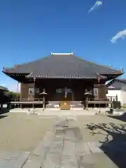 玉蓮寺の本殿