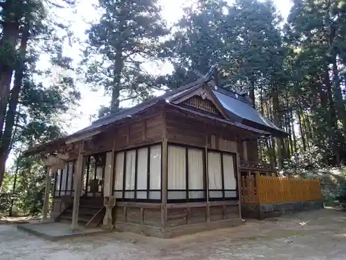 比太神社の本殿