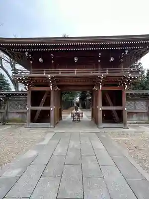 諏訪神社の山門・神門