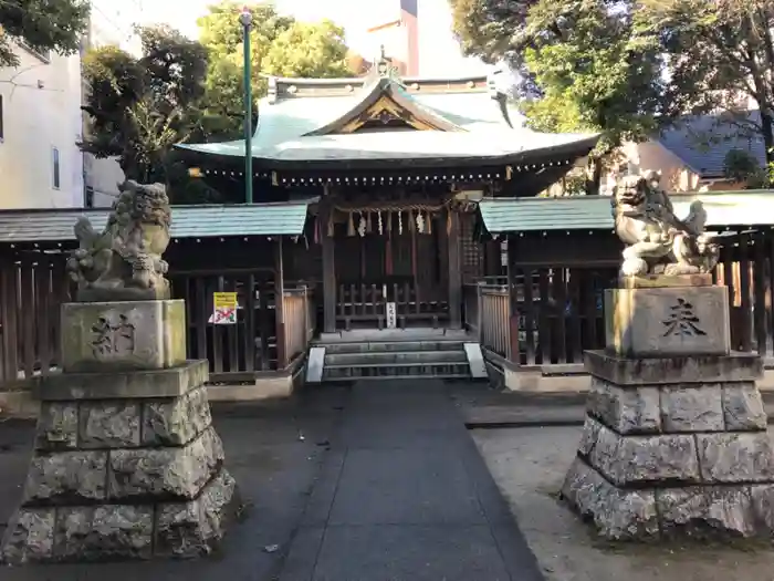 市ノ坪神社の本殿