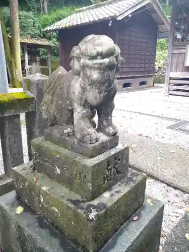 若一王子宮の狛犬