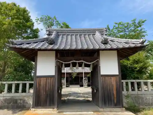 笠原神社の山門・神門