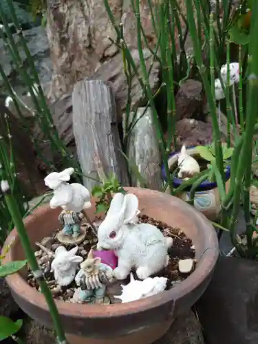 三輪神社の庭園