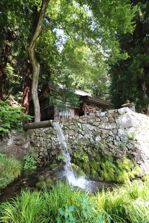 大滝神社(山梨県)
