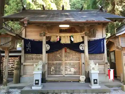 荒立神社の本殿・本堂
