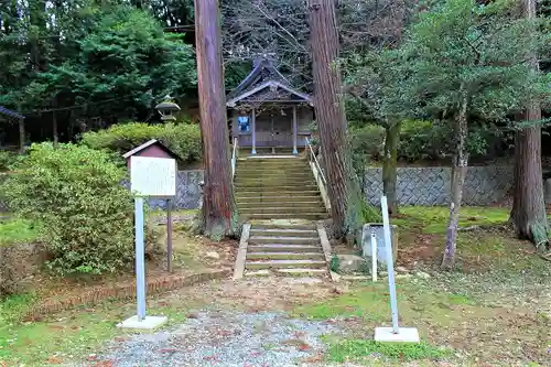 玖夜神社の本殿