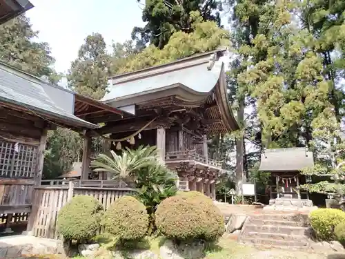 小村神社の本殿