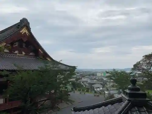 那古寺の景色