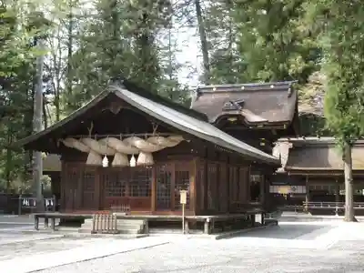 諏訪大社下社春宮の本殿・本堂