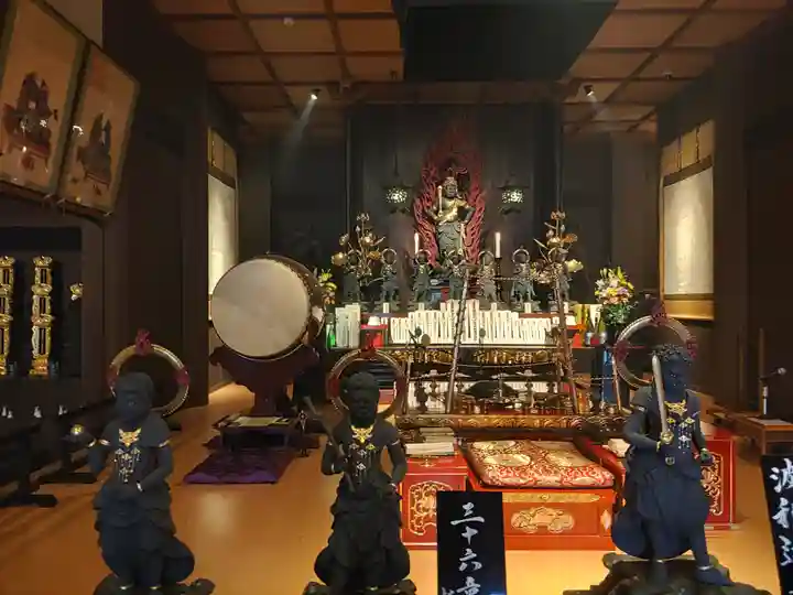 大聖護国寺の本殿・本堂