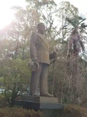富知六所浅間神社の像