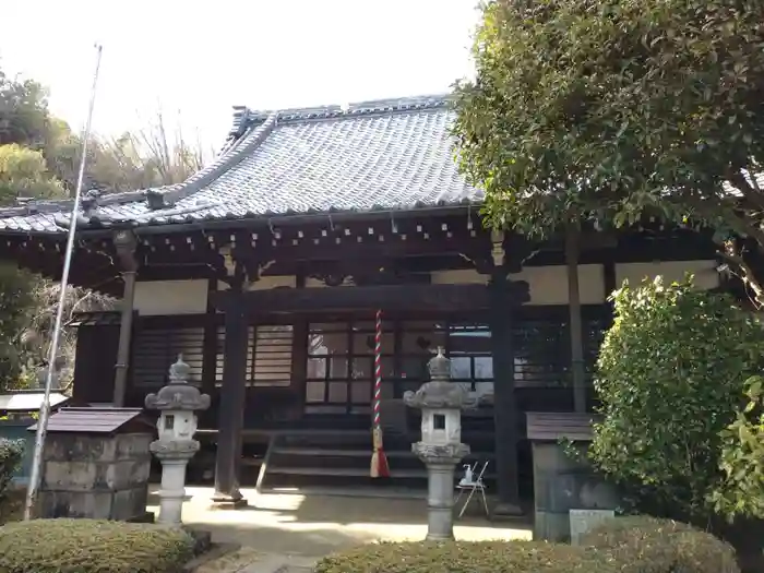 東林寺の本殿