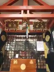 五柱五成神社の本殿