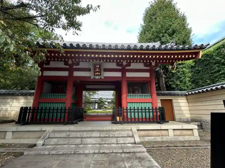 長仙寺の{uncategorized: "未分類", other: "その他", undefined: "問題あり", building: "その他建物", grave: "お墓", sacred_gate: "鳥居", guardian: "狛犬", statue: "像", buddha: "仏像", history: "歴史", nature: "自然", garden: "庭園", animal: "動物", pagoda: "塔", temizu: "手水舎", mountain_gate: "山門・神門", sanctuary: "本殿・本堂", subordinate: "末社・摂社", art: "芸術", scenery: "景色", jizo: "地蔵", ema: "絵馬", goshuin: "御朱印", omikuji: "おみくじ", items: "授与品その他", amulet: "お守り", goshuincho: "御朱印帳", eats: "食事", festival: "お祭り", votive_dance: "神楽", shichigosan: "七五三参", wedding: "結婚式", experience: "体験その他", initially: "初詣", around: "周辺", anti_infection: "感染症対策"}
