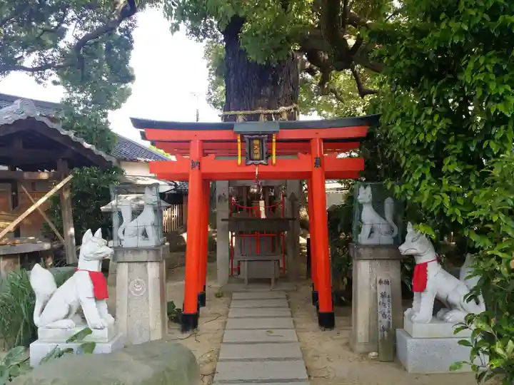 法楽寺の末社・摂社