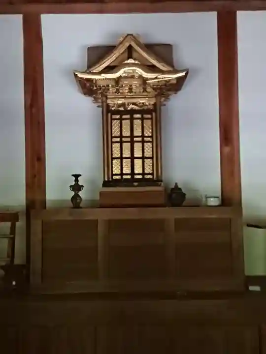 願王尊の本殿・本堂