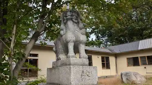 名寄神社の狛犬