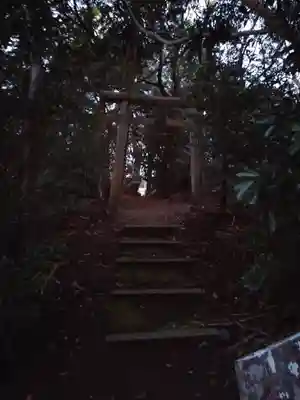 子安神社の末社・摂社