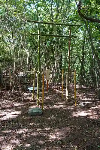 神谷稲荷明神社の鳥居