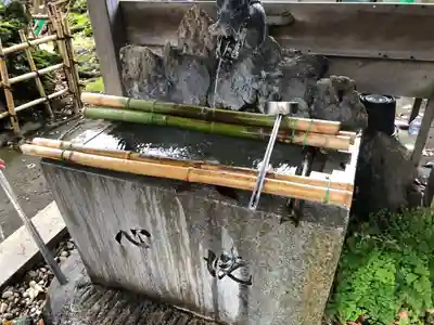 須賀神社の手水舎