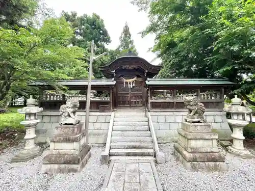 在士八幡神社(滋賀県)