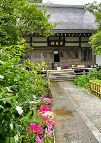 成就院の本殿・本堂