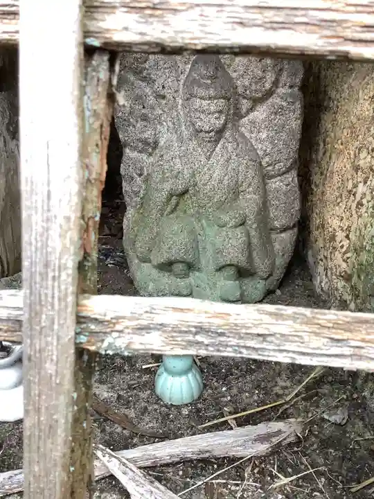 坂下八幡宮・坂下御殿跡の地蔵