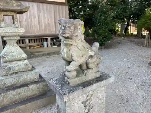 雲出神社の狛犬