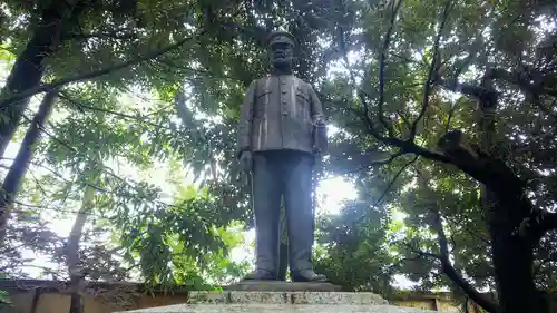 和樂備神社の像