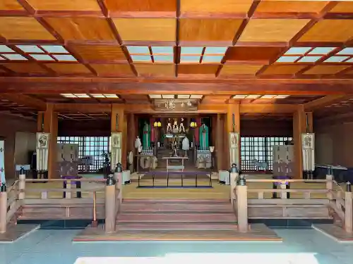 亀山八幡宮の本殿・本堂