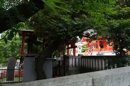 花園神社の末社