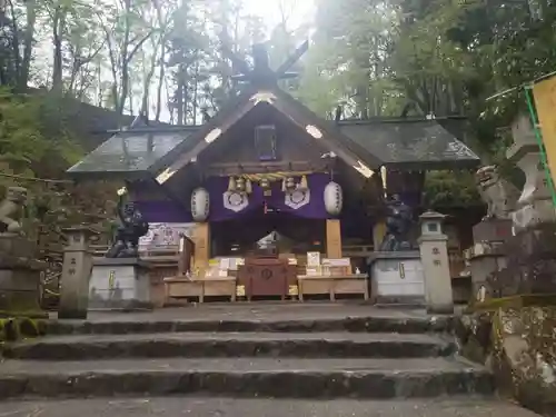 中之嶽神社の本殿