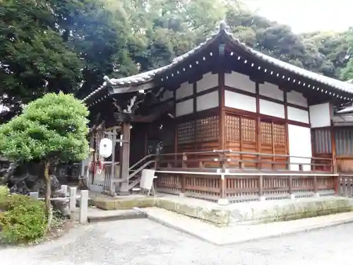 平塚神社の本殿