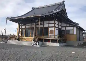 真宗大谷派 寳池山 蓮光寺の本殿・本堂