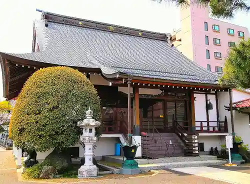 妙音院の本殿・本堂