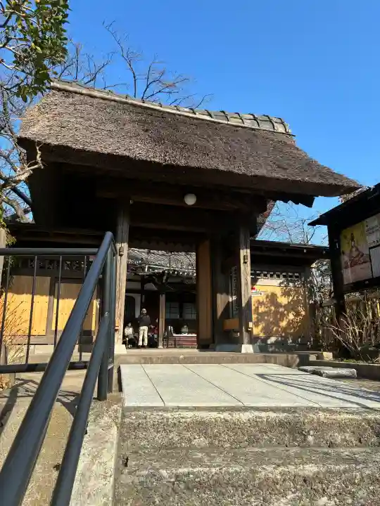 泥牛庵の{uncategorized: "未分類", other: "その他", undefined: "問題あり", building: "その他建物", grave: "お墓", sacred_gate: "鳥居", guardian: "狛犬", statue: "像", buddha: "仏像", history: "歴史", nature: "自然", garden: "庭園", animal: "動物", pagoda: "塔", temizu: "手水舎", mountain_gate: "山門・神門", sanctuary: "本殿・本堂", subordinate: "末社・摂社", art: "芸術", scenery: "景色", jizo: "地蔵", ema: "絵馬", goshuin: "御朱印", omikuji: "おみくじ", items: "授与品その他", amulet: "お守り", goshuincho: "御朱印帳", eats: "食事", festival: "お祭り", votive_dance: "神楽", shichigosan: "七五三参", wedding: "結婚式", experience: "体験その他", initially: "初詣", around: "周辺", anti_infection: "感染症対策"}