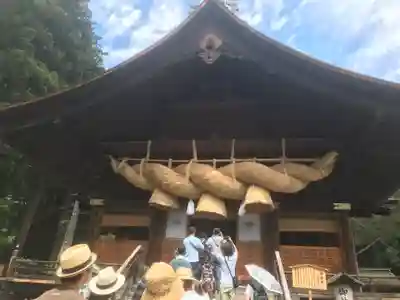 諏訪大社下社秋宮(長野県)