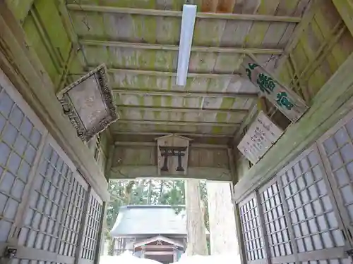 八幡神社(樺八幡神社)の本殿