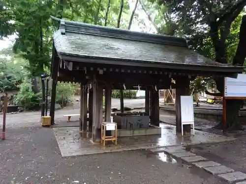 平塚八幡宮の手水舎