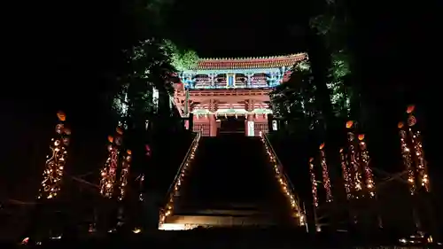 久能山東照宮の山門