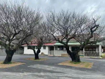 常楽寺の{uncategorized: "未分類", other: "その他", undefined: "問題あり", building: "その他建物", grave: "お墓", sacred_gate: "鳥居", guardian: "狛犬", statue: "像", buddha: "仏像", history: "歴史", nature: "自然", garden: "庭園", animal: "動物", pagoda: "塔", temizu: "手水舎", mountain_gate: "山門・神門", sanctuary: "本殿・本堂", subordinate: "末社・摂社", art: "芸術", scenery: "景色", jizo: "地蔵", ema: "絵馬", goshuin: "御朱印", omikuji: "おみくじ", items: "授与品その他", amulet: "お守り", goshuincho: "御朱印帳", eats: "食事", festival: "お祭り", votive_dance: "神楽", shichigosan: "七五三参", wedding: "結婚式", experience: "体験その他", initially: "初詣", around: "周辺", anti_infection: "感染症対策"}