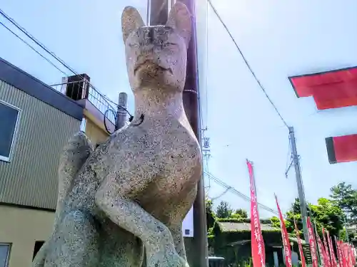 稲荷社（堀田稲荷神社）の狛犬