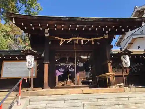 離宮八幡宮の山門・神門
