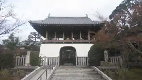 轉法輪寺の山門・神門